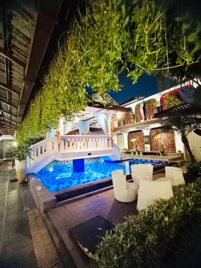 Raintree Boutique Villa & Gallery Jogyakarta Zewnętrze zdjęcie