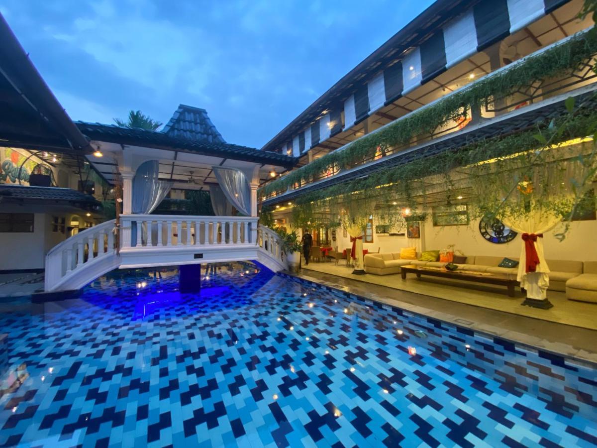 Raintree Boutique Villa & Gallery Jogyakarta Zewnętrze zdjęcie